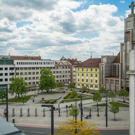 Appartement Perla Hradce 101 à Hradec Králové Extérieur photo